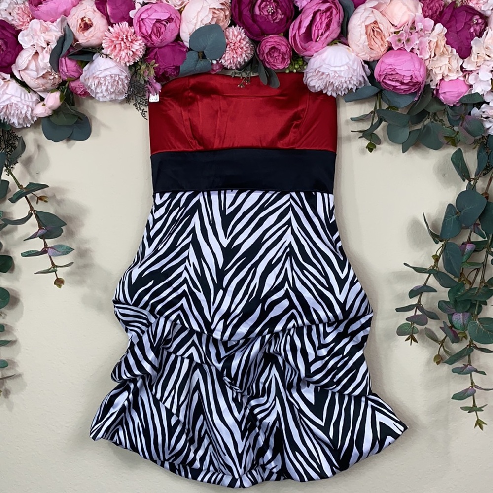 •wishes wishes wishes• {red black & white} Satin [tiered skirt] Mini Dress